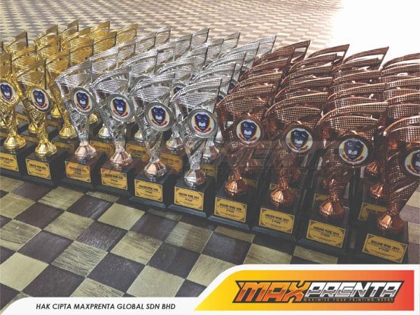 TROPHY - Image 9